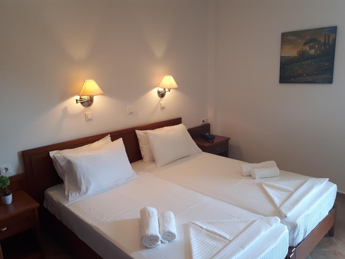 Thalina Hotel 마라토캄포스 외부 사진
